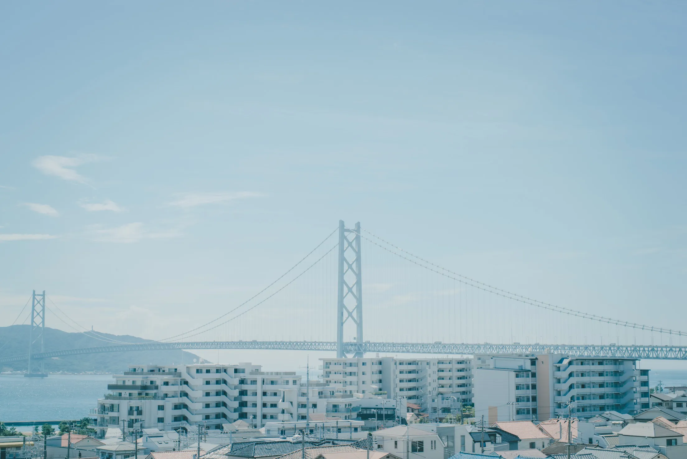 木々、空、水辺、街の遠景などを写した風景写真