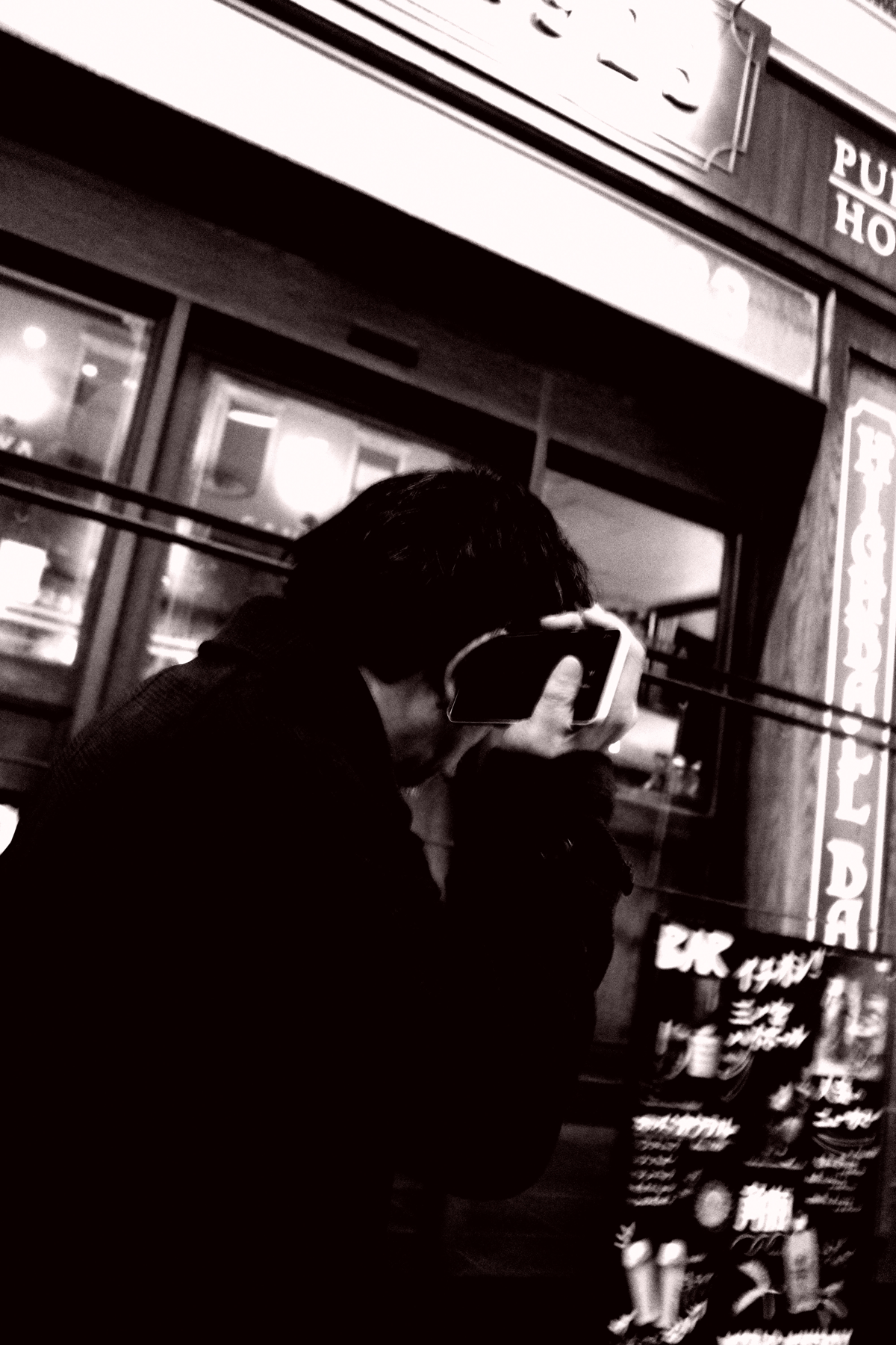 街や室内にいる人物を主題にした写真